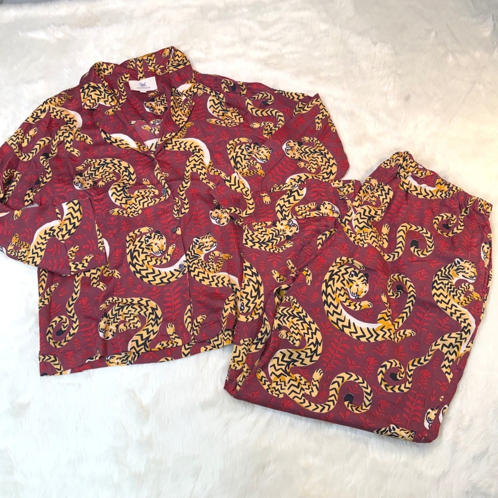 Printfresh Wildest Dreams Twisted Tiger Pajama Set Womens Large Burgundy Cotton